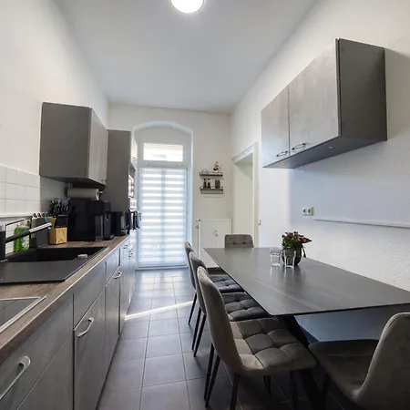 아파트 Dresdenstay Striesen 3 Schlafzimmer Kamin Ps4 *